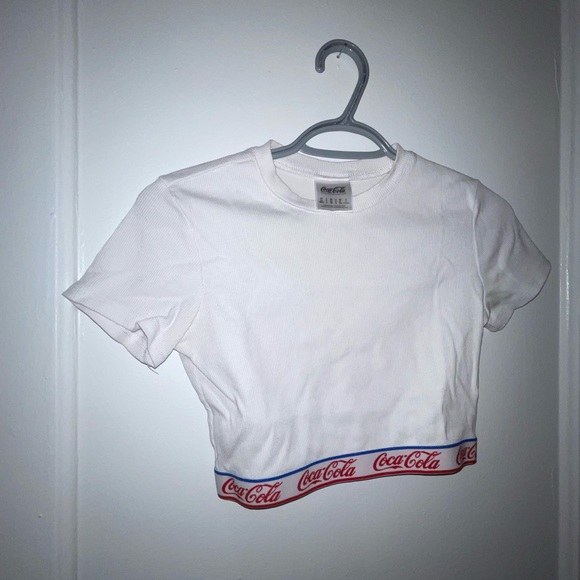 Coca-cola crop top - Picture 1 of 2